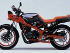 Suzuki GSX 400X Impulse